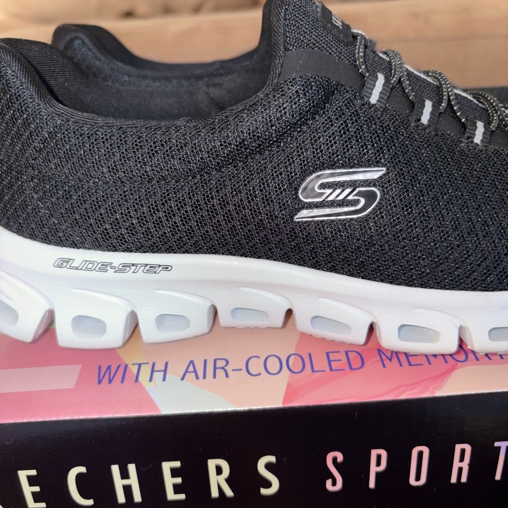 Skechers Glide-Step - Resilience - Picture 10 of 11